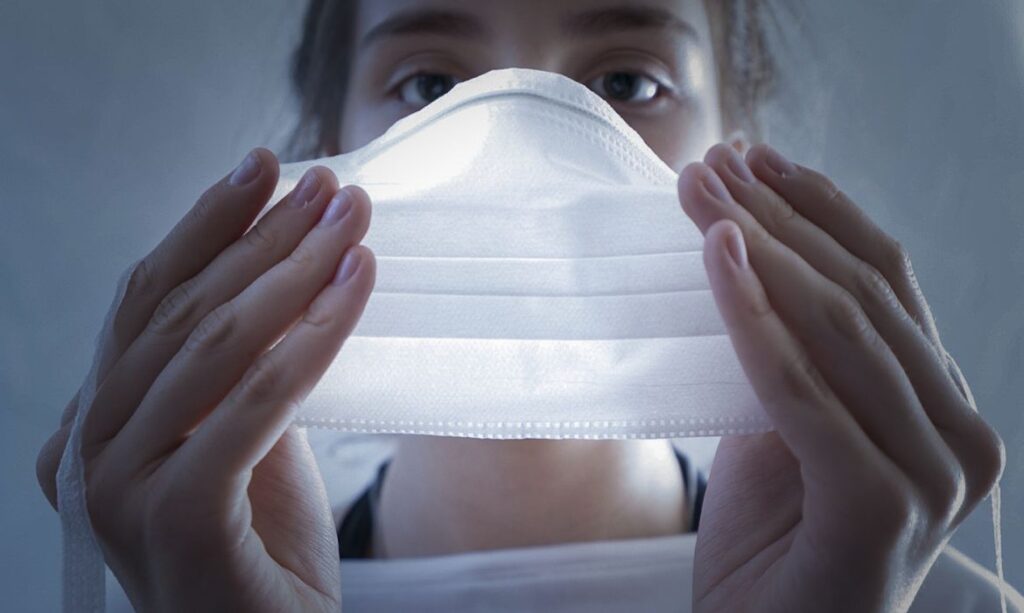 Brasil registra 24,6 mil casos e 648 mortes em 24h