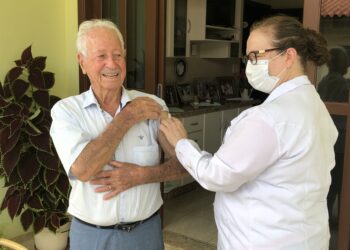 Covid-19: Rio vacina hoje idosos com 90 anos ou mais