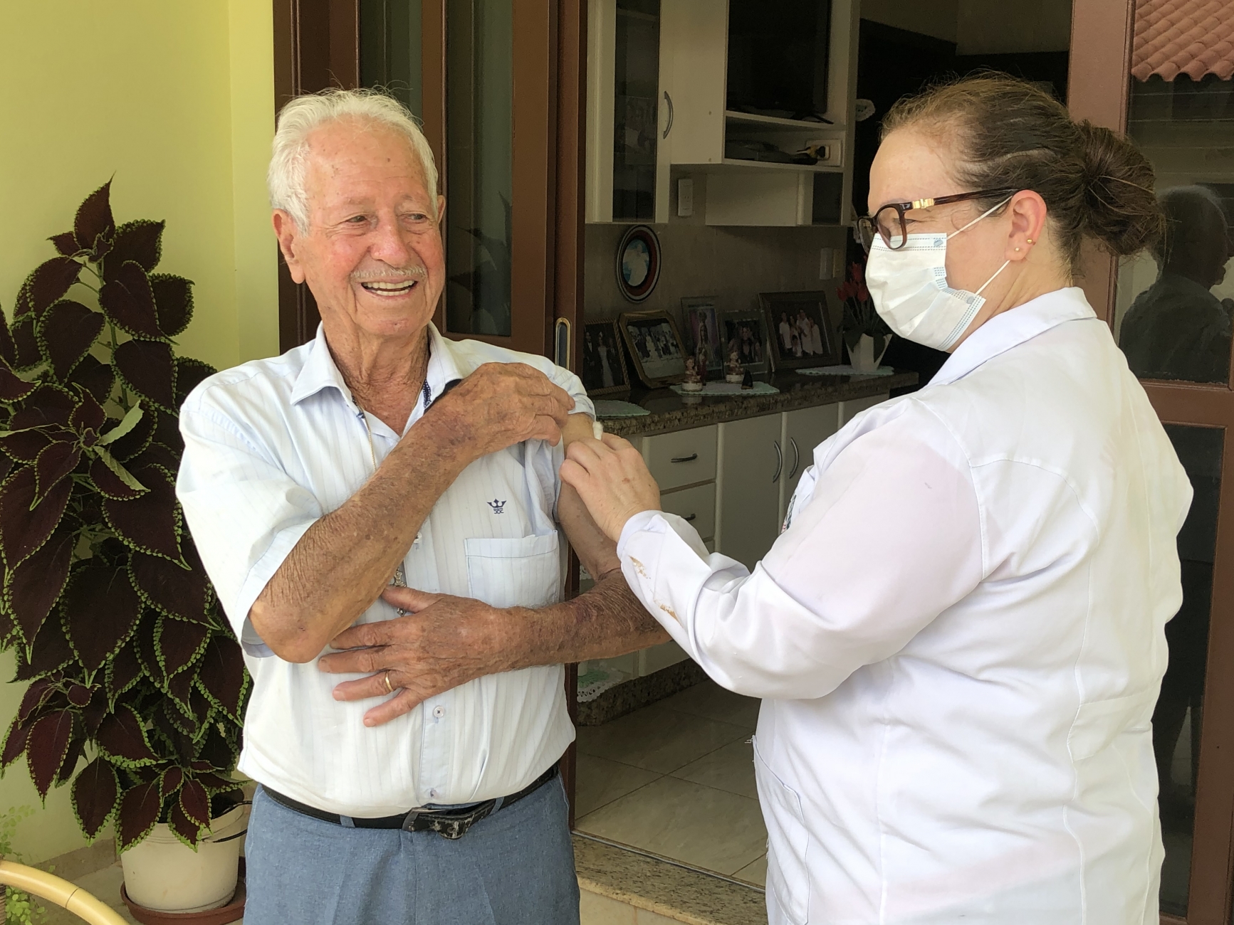 Covid-19: Rio vacina hoje idosos com 90 anos ou mais