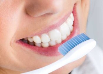 6 passos para uma saúde bucal impecável