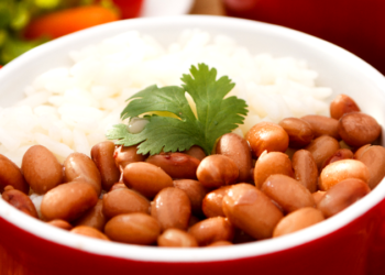 O que você precisa saber sobre o arroz e o feijão caso seja diabético O que você precisa saber sobre o arroz e o feijão caso seja diabético